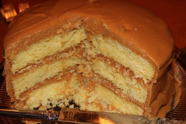 Southern-Caramel-Cake
