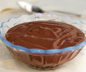 dutch-food-chocolate-vla-300x250